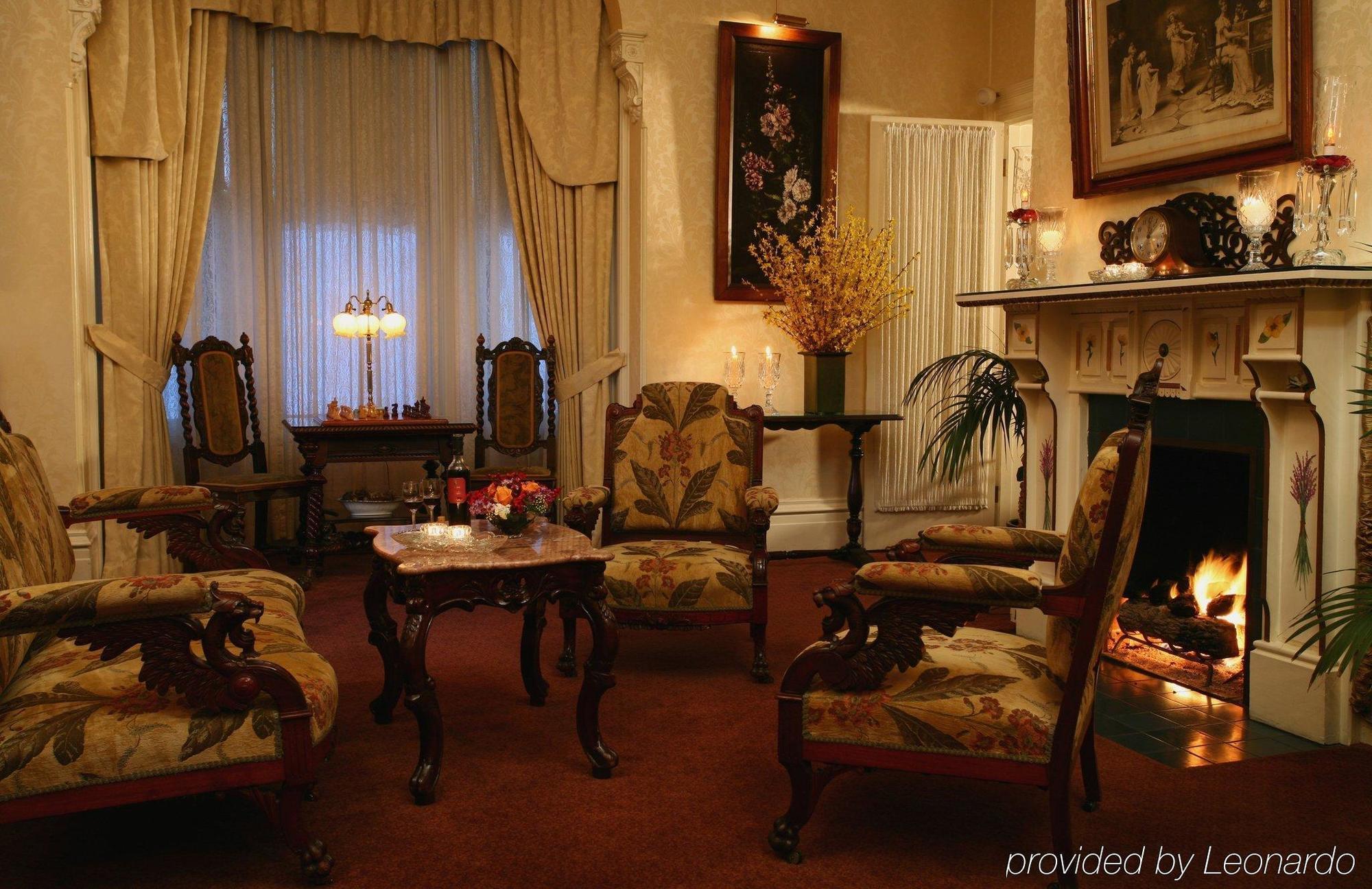 فندق هيلدسبورغفي  Madrona Manor الغرفة الصورة